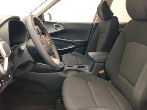 Used 2021 Kia Soul S FWD image 17