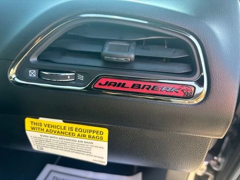 Used 2023 Dodge Challenger SRT Hellcat RWD image 37
