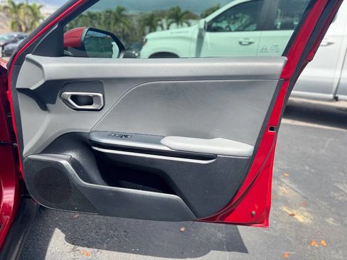 Used 2025 Kia K4 LXS 4dr Sedan image 31