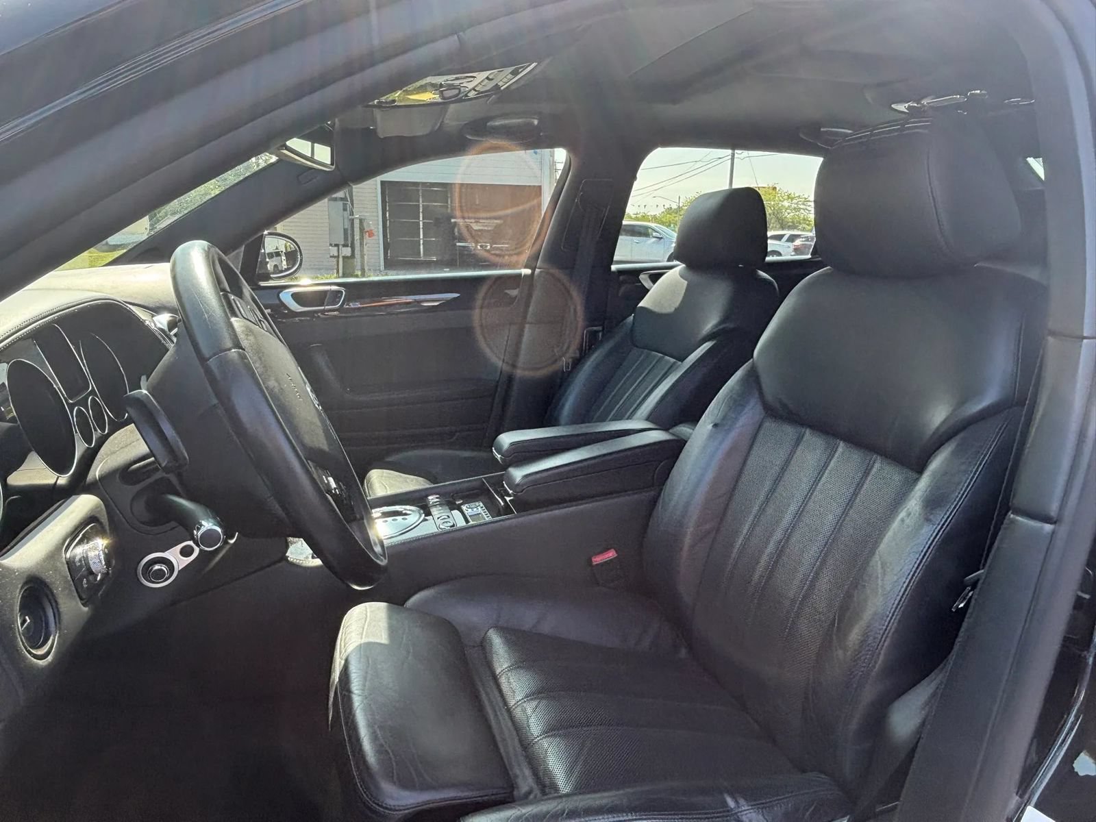Used 2006 Bentley Flying Spur Flying Spur AWD/4WD image 24
