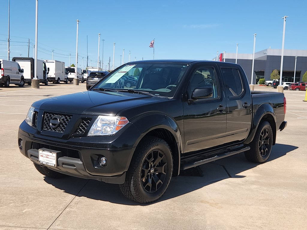 Used 2021 Nissan Frontier SV w/ Midnight Edition Floor Mats AWD/4WD image 9