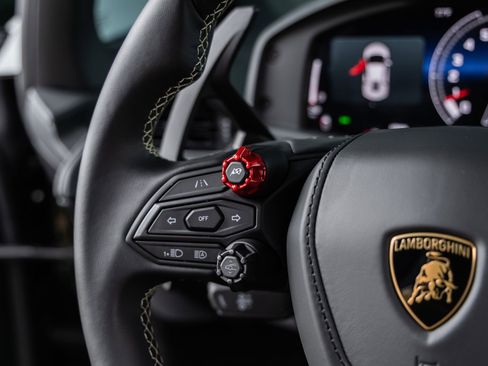 Used 2026 Lamborghini Temerario AWD/4WD image 44