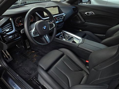 Used 2026 BMW Z4 sDrive30i RWD image 9