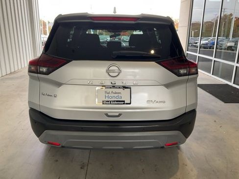 Used 2022 Nissan Rogue SV image 22