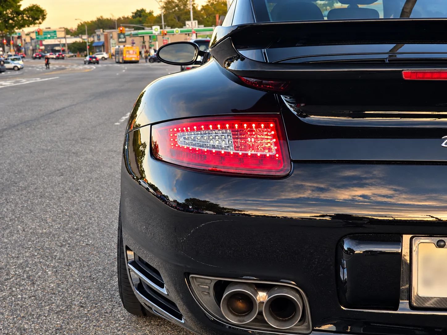 Used 2007 Porsche 911 Turbo AWD/4WD image 12