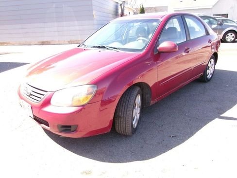 Used 2009 Kia Spectra EX image 2