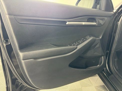 Used 2026 Kia Seltos LX FWD image 10