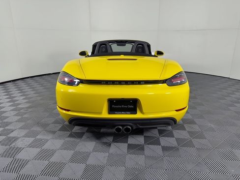 Certified 2025 Porsche 718 Boxster RWD image 11
