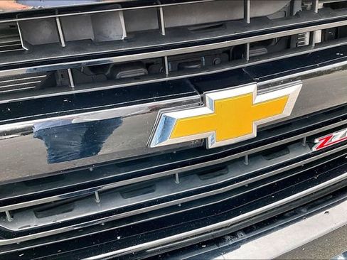 Used 2018 Chevrolet Silverado 1500 LT w/ All Star Edition image 28
