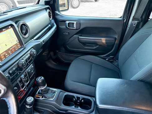 Used 2022 Jeep Wrangler Unlimited Rubicon 4xe w/ Cold Weather Group image 26