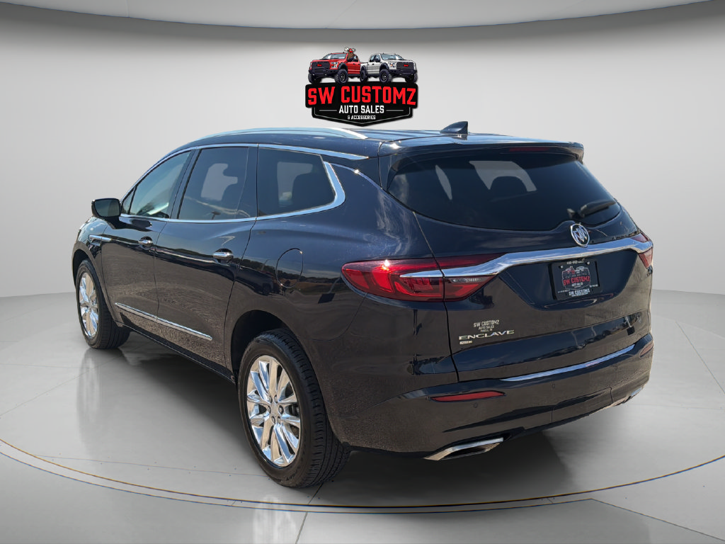 Used 2020 Buick Enclave Essence w/ Sound and Sites Package AWD/4WD image 4