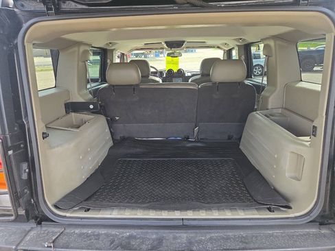 Used 2003 HUMMER H2 w/ Preferred Equipment Group AWD/4WD image 27