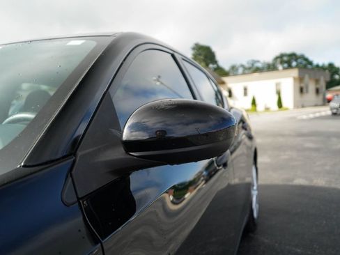 Used 2025 Nissan Sentra S w/ Lighting Package FWD image 22