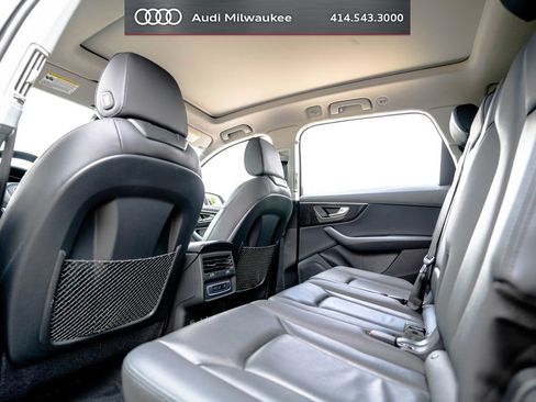 Used 2023 Audi Q7 3.0T Premium w/ Convenience Package AWD/4WD image 34