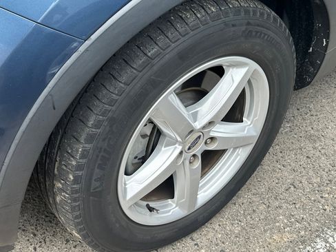 Used 2019 Ford Explorer XLT w/ Equipment Group 201A image 8