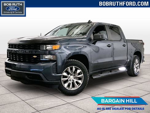 Used 2020 Chevrolet Silverado 1500 Custom w/ Custom Value Package image 1