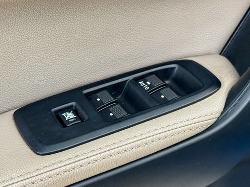 Used 2019 Ford Ranger Lariat w/ Equipment Group 501A Mid image 28