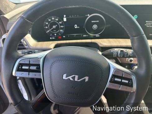 Used 2025 Kia Telluride SX Prestige AWD/4WD image 11