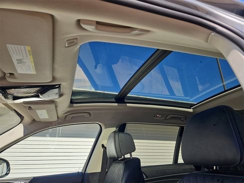 Used 2024 BMW X7 xDrive40i image 16