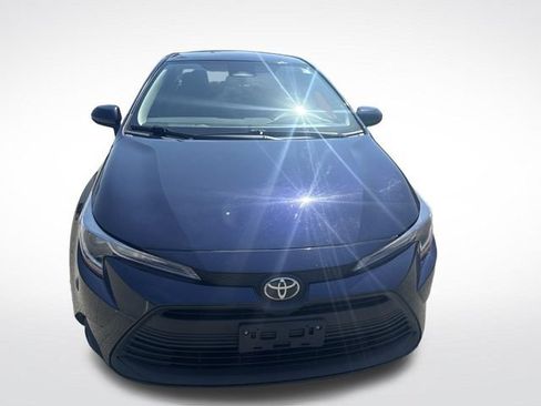 Used 2024 Toyota Corolla LE FWD image 10