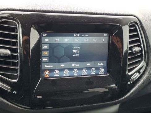 Used 2021 Jeep Compass Latitude image 22