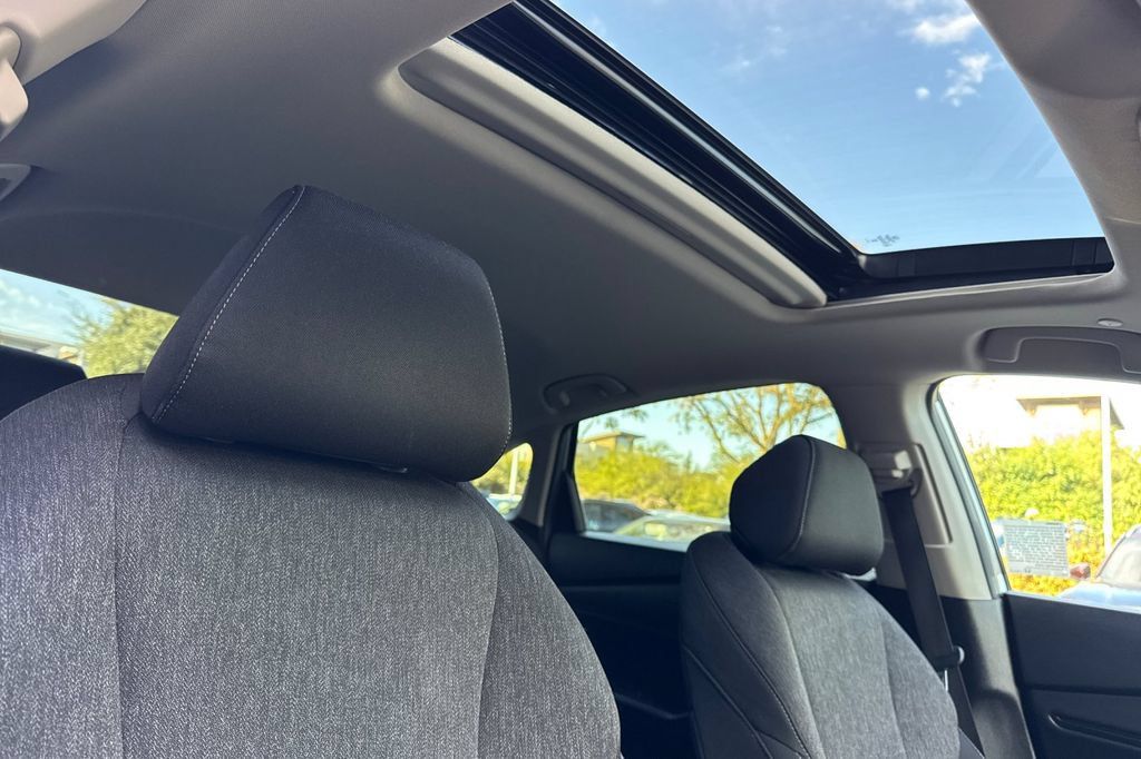 Used 2025 Honda Accord SE image 17