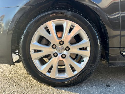 Used 2012 Toyota Avalon image 10