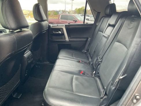 Used 2015 Toyota 4Runner Limited AWD/4WD image 21