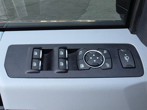Used 2022 Ford F350 Limited AWD/4WD image 25