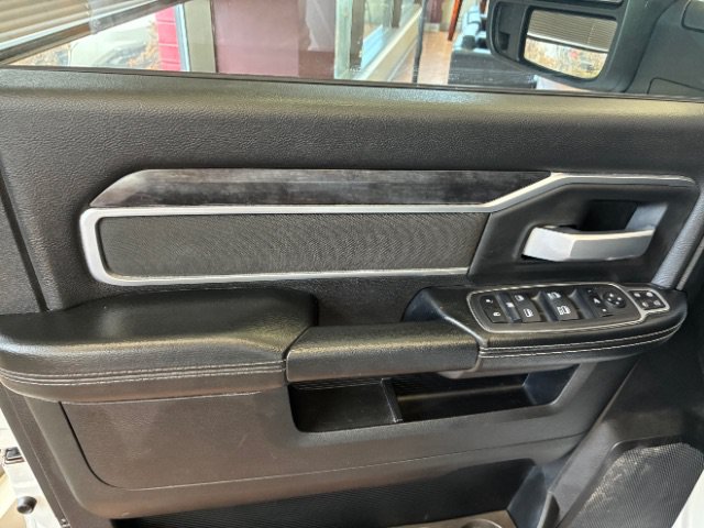 Used 2024 RAM 2500 Big Horn AWD/4WD image 16