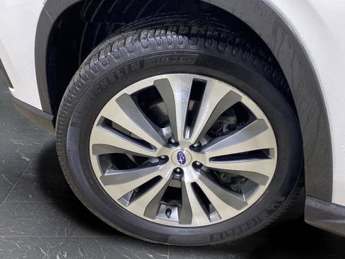 Used 2019 Subaru Ascent Limited image 33