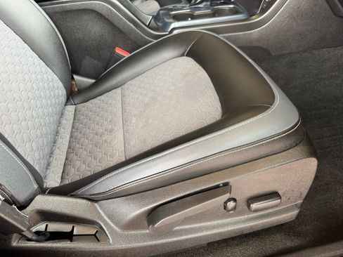 Used 2016 Chevrolet Colorado Z71 image 29