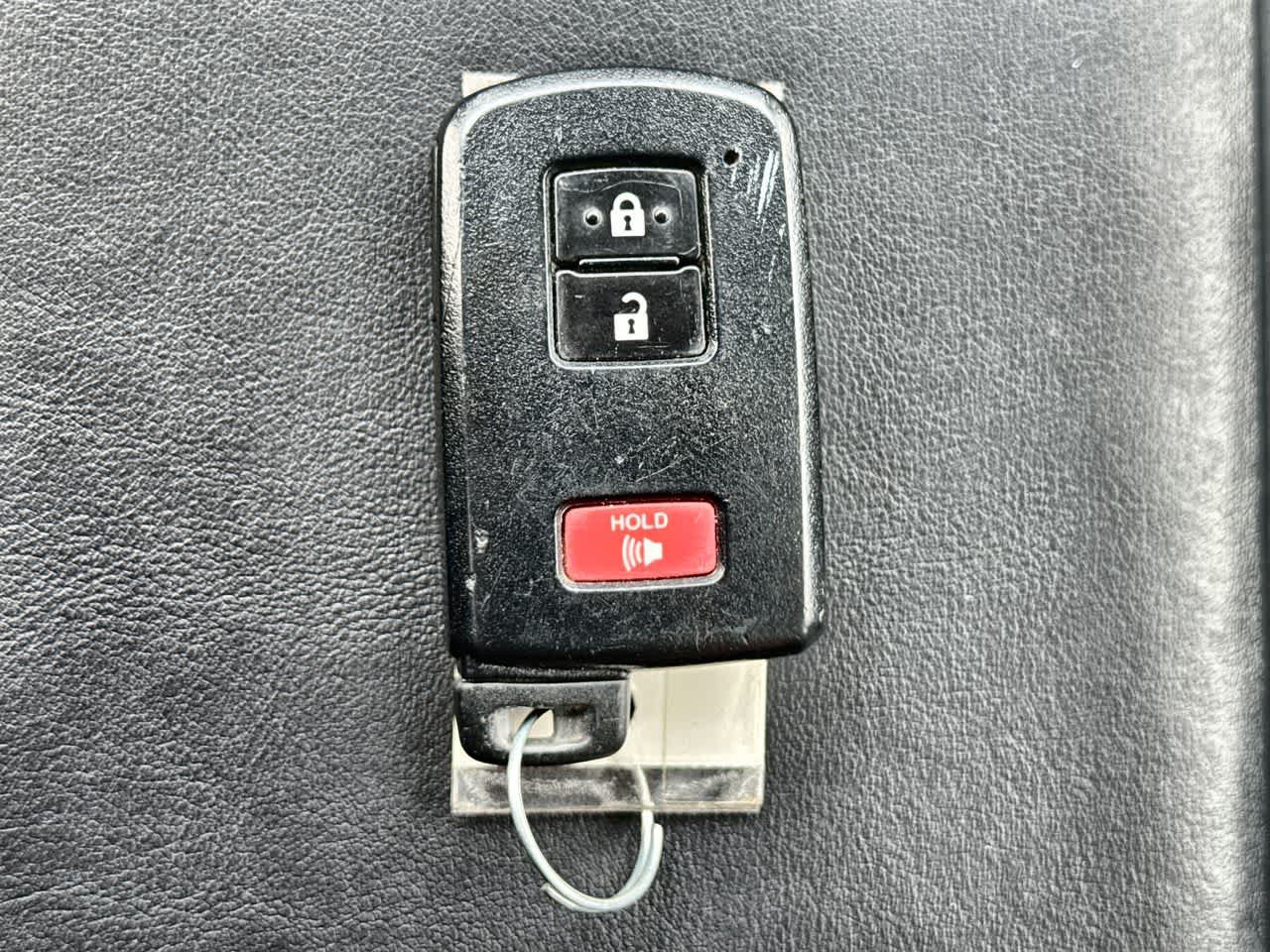 Used 2017 Toyota Prius V Five w/ Advanced Technology Package FWD image 24