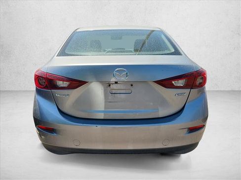 Used 2016 MAZDA MAZDA3 i Sport w/ Preferred Equipment Package FWD image 5