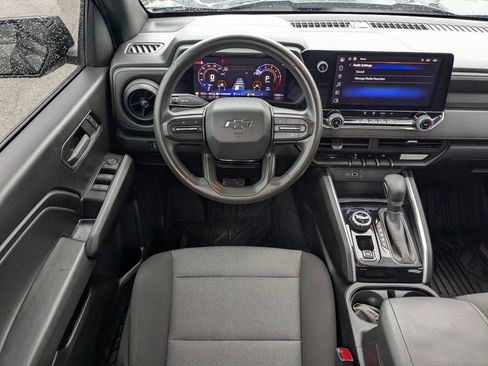 Used 2024 Chevrolet Colorado Trail Boss w/ Technology Package image 13