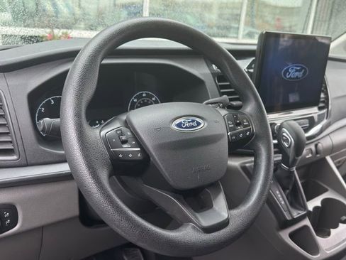 Used 2024 Ford Transit 350 XLT RWD image 8