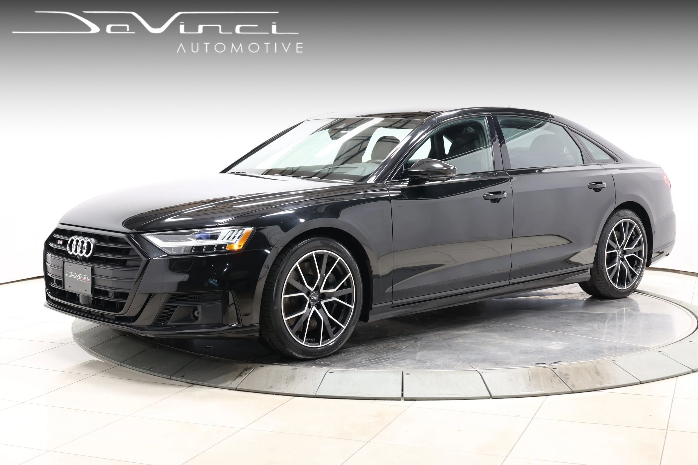 Used 2020 Audi S8 L w/ S8 Executive Package AWD/4WD image 1