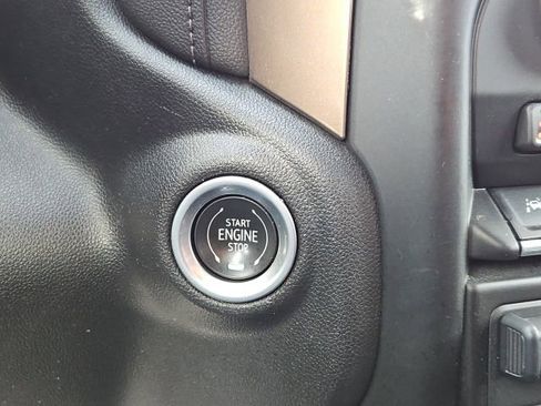 Used 2022 Chevrolet Silverado 1500 High Country image 45