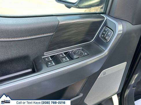 Used 2025 Ford F150 Lariat AWD/4WD image 22