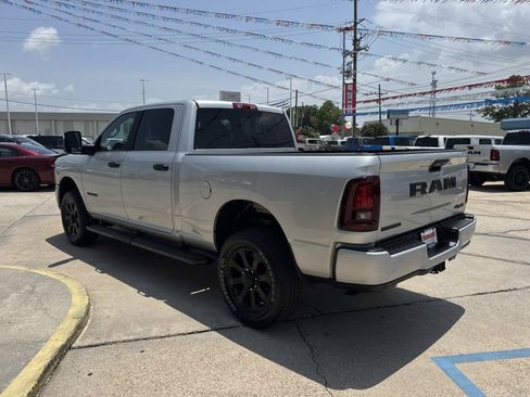Used 2026 RAM 2500 Big Horn AWD/4WD image 5