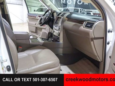 Used 2019 Lexus GX 460 Luxury AWD/4WD image 11