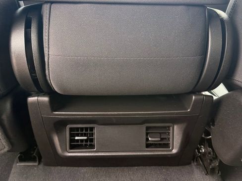 Used 2022 Chevrolet Silverado 1500 Custom w/ Rally Edition AWD/4WD image 17