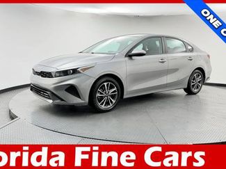 Used 2023 Kia Forte LXS FWD video 1
