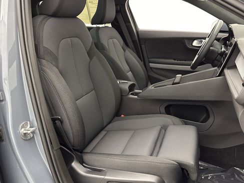 Used 2024 Polestar Polestar 2 image 33