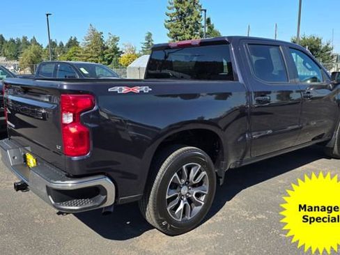 Used 2022 Chevrolet Silverado 1500 LT image 4