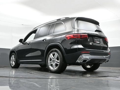 Used 2023 Mercedes-Benz GLB 250 4MATIC image 48