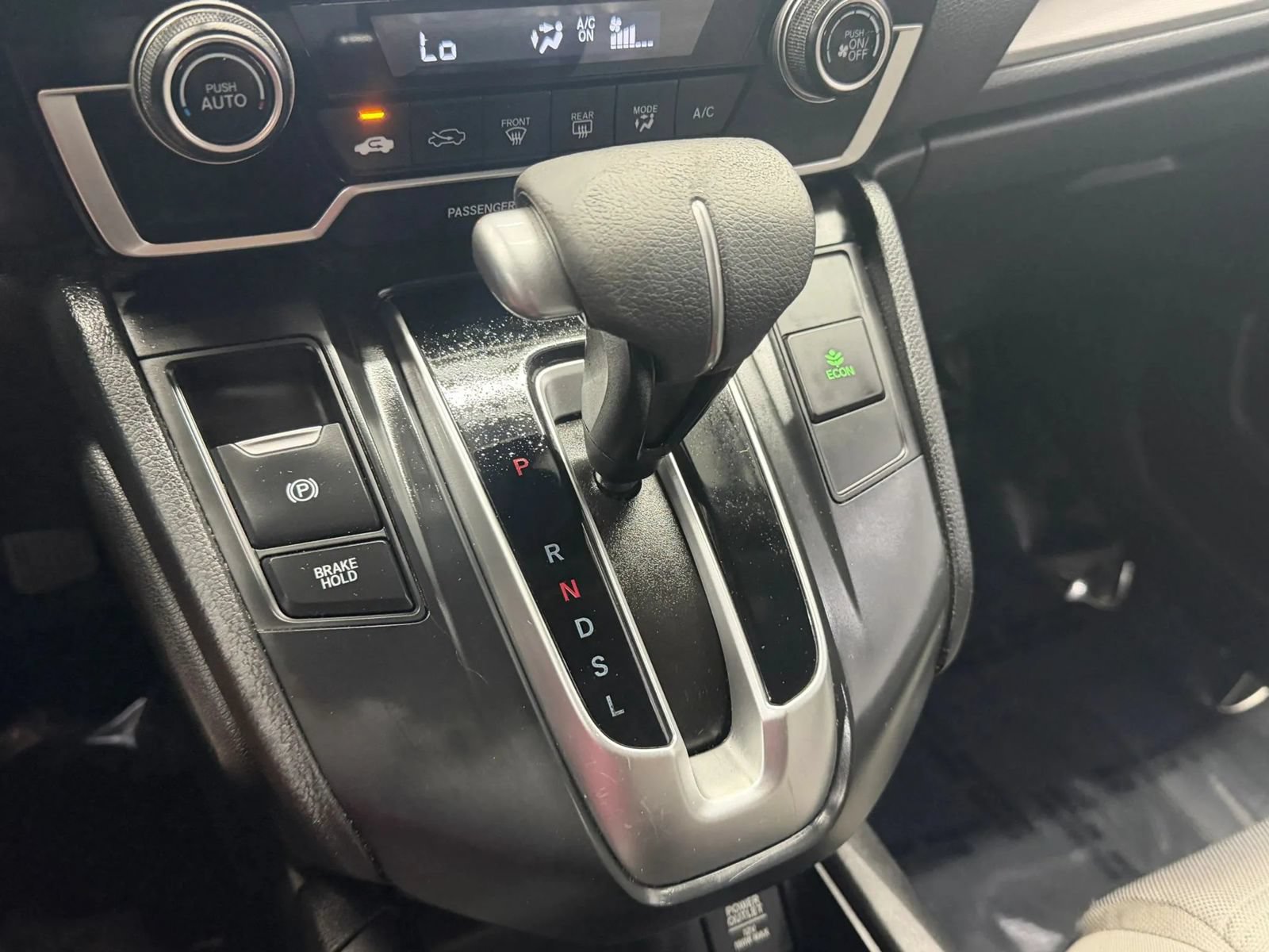 Used 2018 Honda CR-V LX image 29