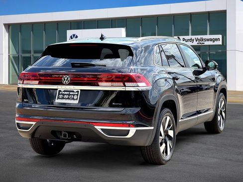 New 2026 Volkswagen Atlas Cross Sport SEL AWD/4WD image 8