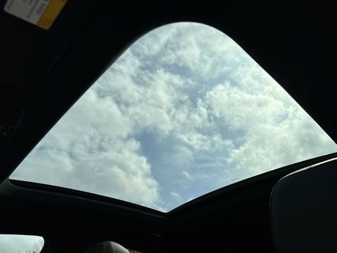 New 2026 Mercedes-Benz GLE 53 AMG 4MATIC Coupe image 17