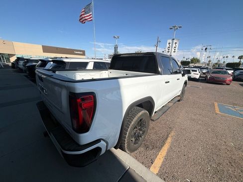 Used 2022 GMC Sierra 1500 Elevation RWD image 9